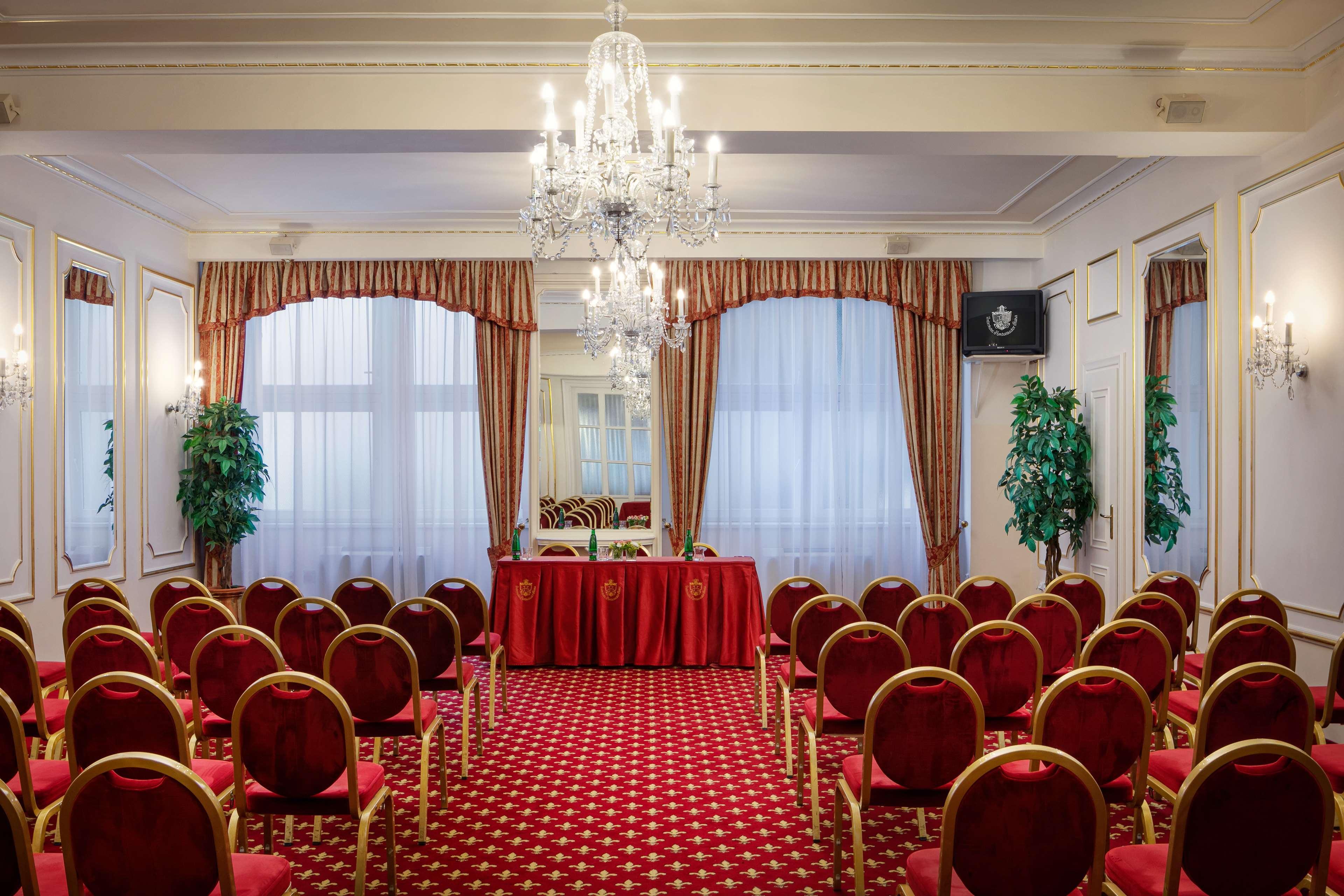 Ambassador Zlata Husa Prague Ngoại thất bức ảnh The ballroom