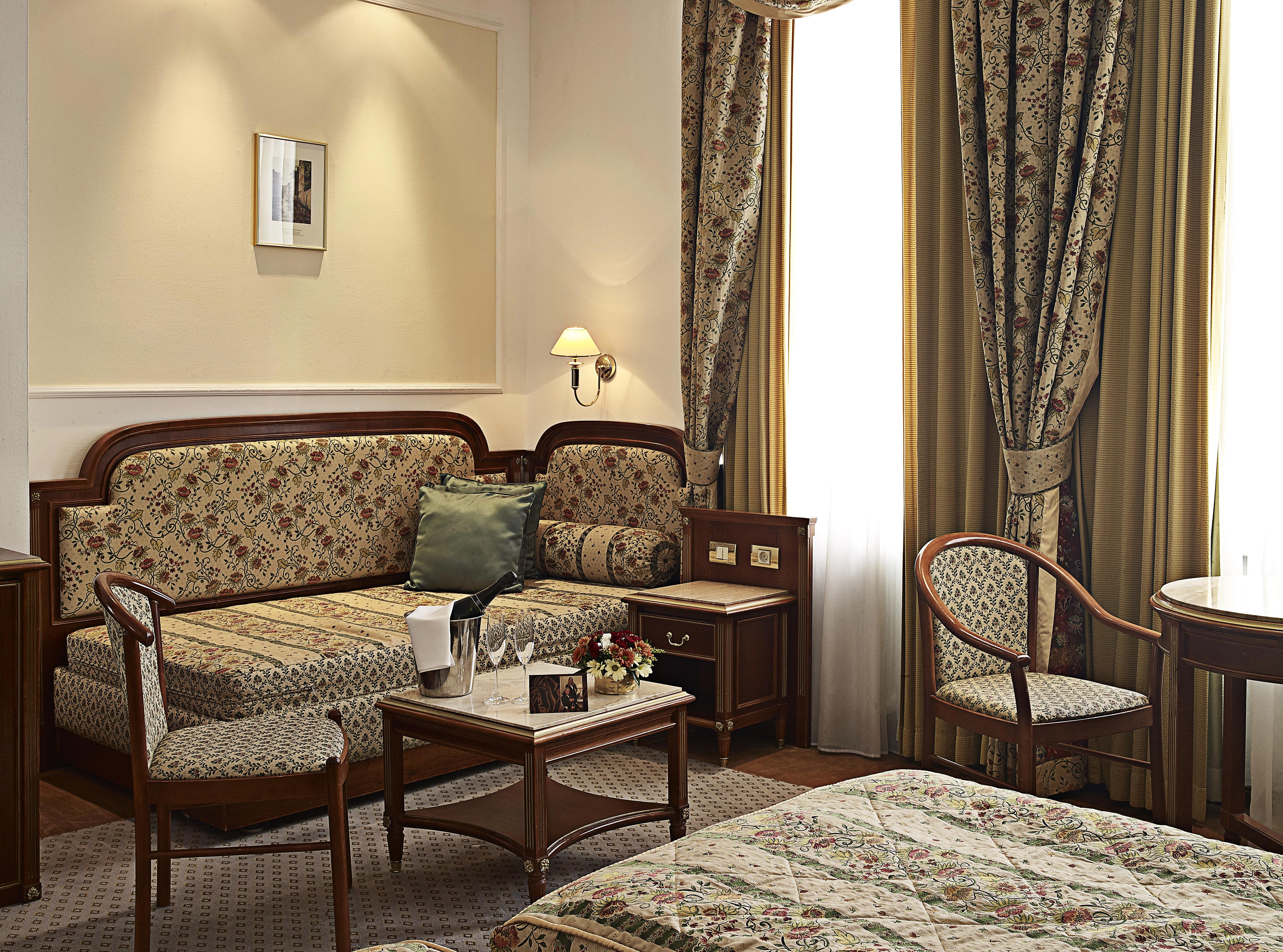 Ambassador Zlata Husa Prague Ngoại thất bức ảnh A room at the hotel