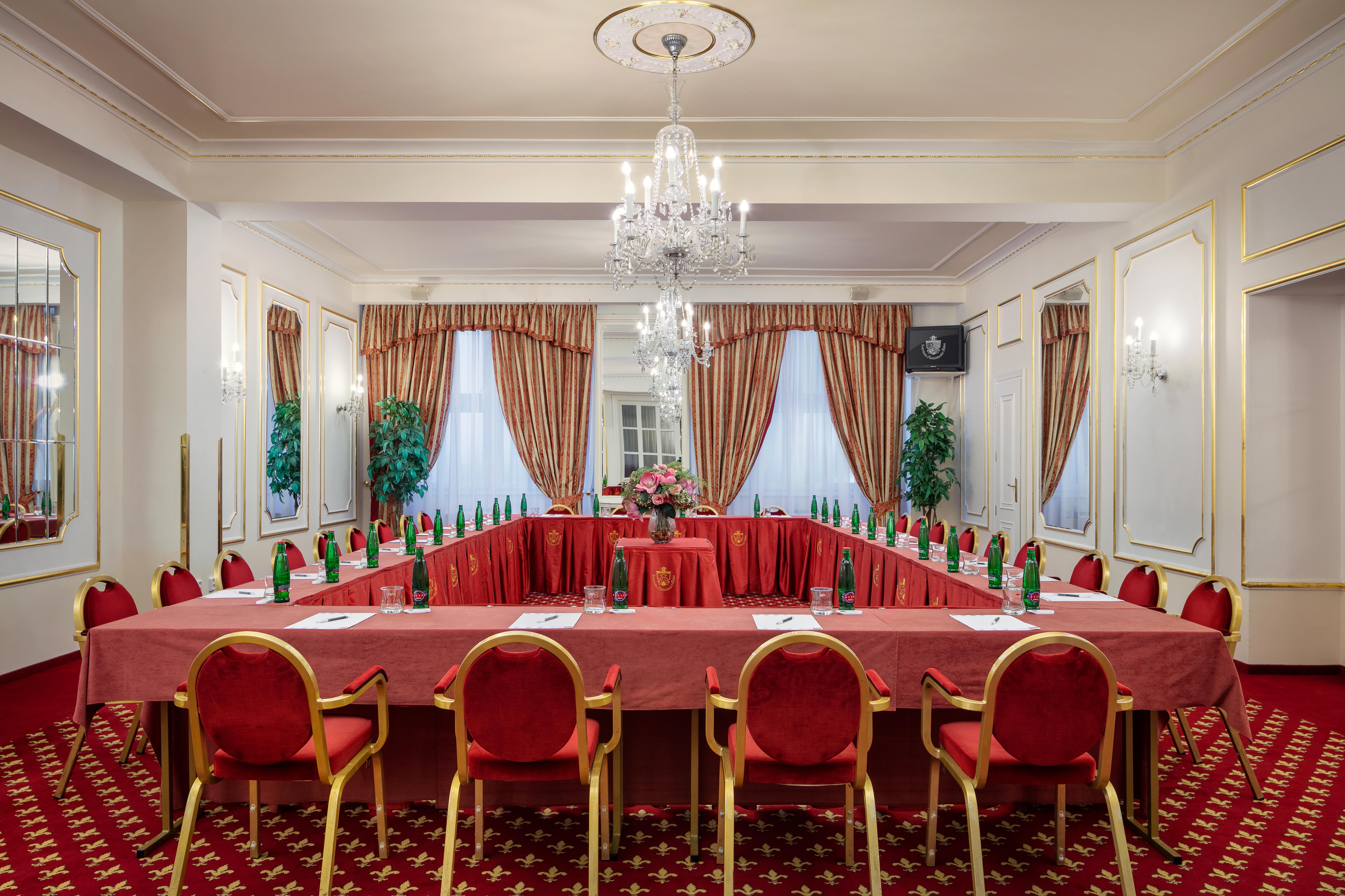 Ambassador Zlata Husa Prague Ngoại thất bức ảnh The ballroom